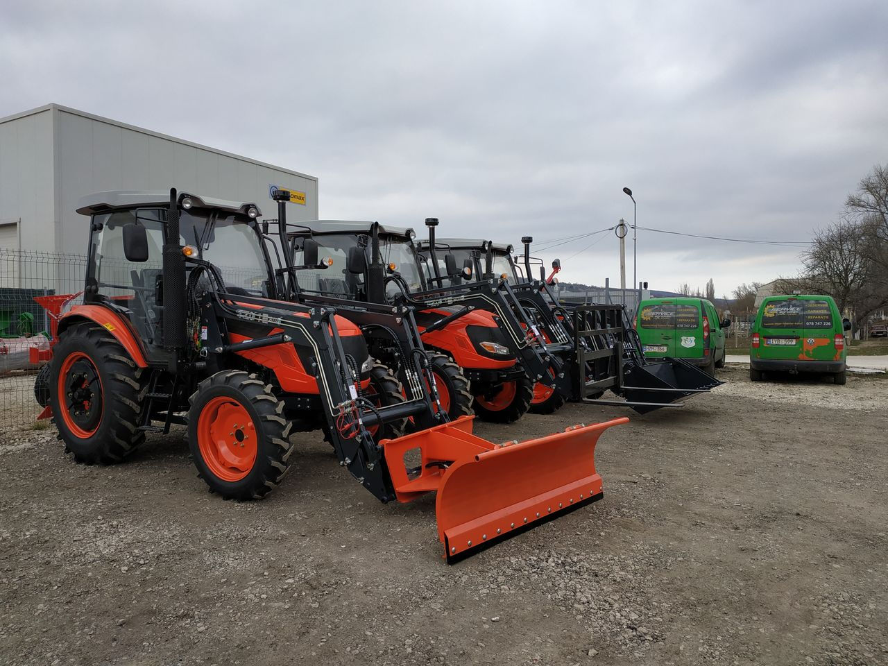 Tractor Agromax FL804C cu încărcător frontal (80 CP) foto 6