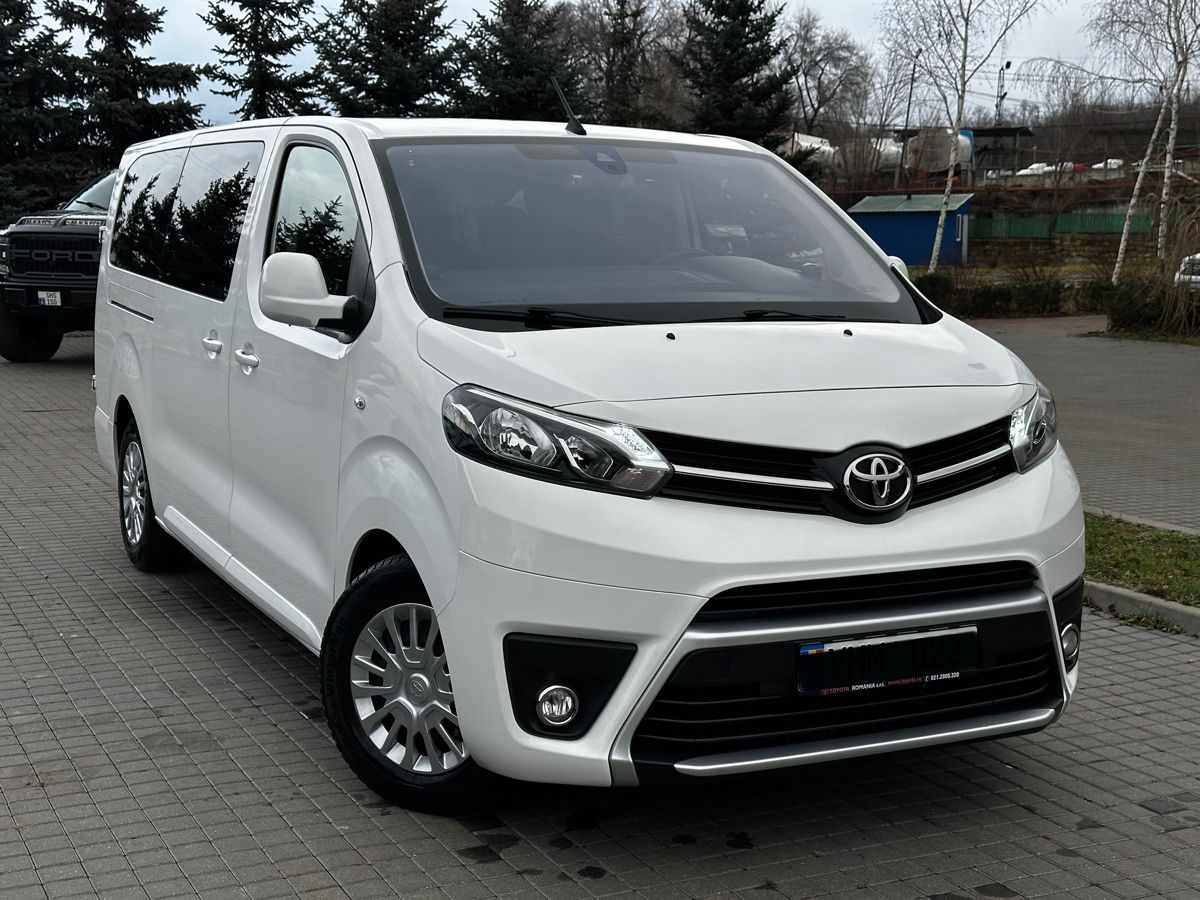 Toyota Proace Verso foto 0