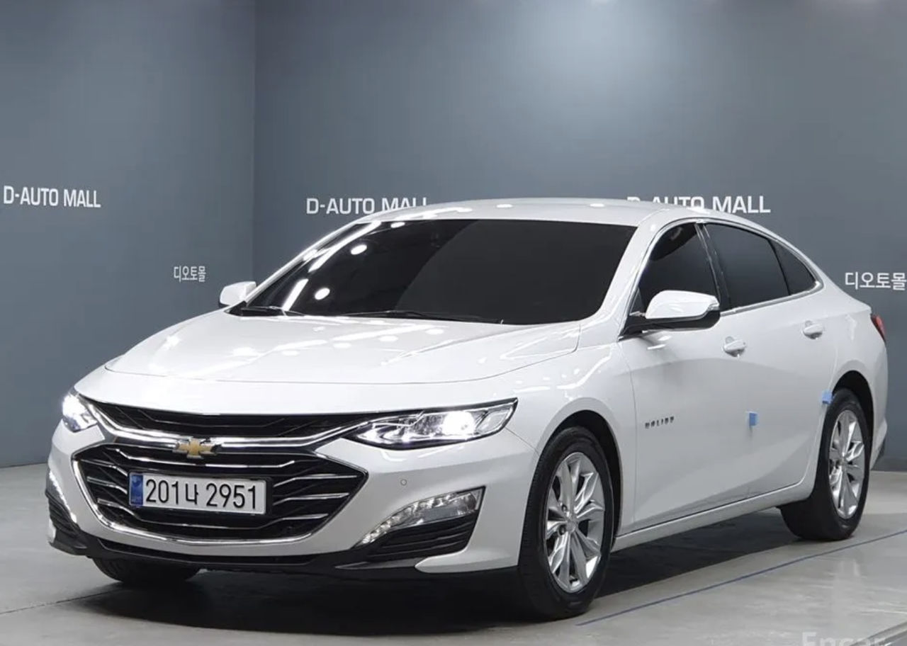 Chevrolet Malibu foto 0