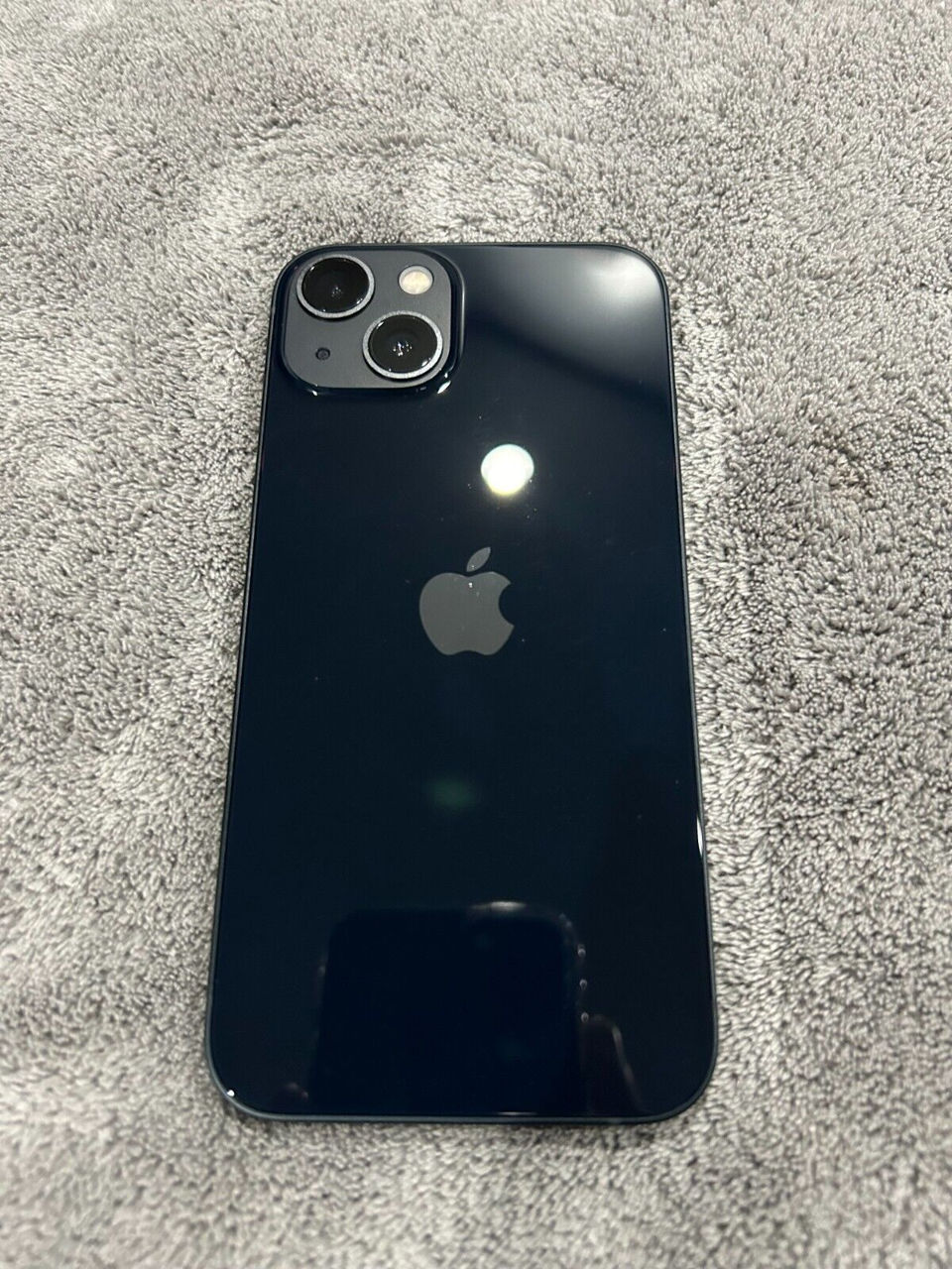 iPhone 13 256Gb Midnight foto 1