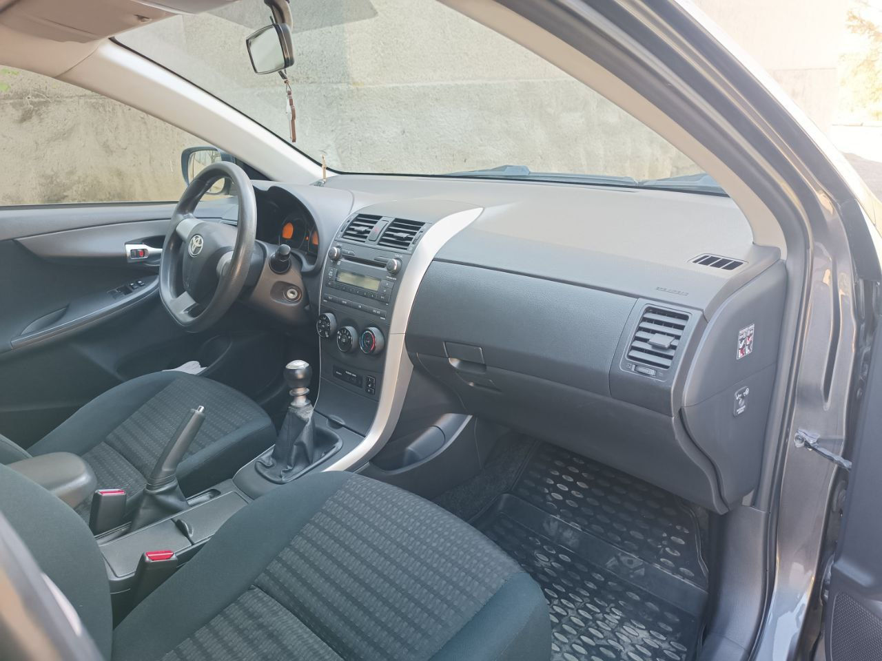 Toyota Corolla foto 4