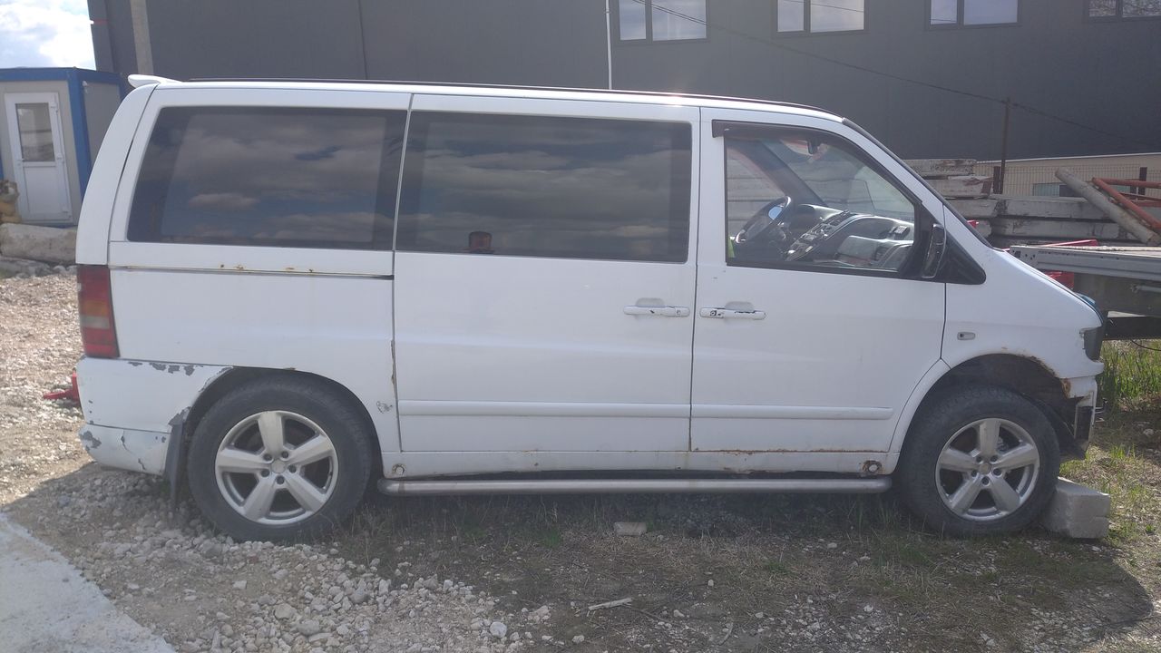 Mercedes vito piese foto 0