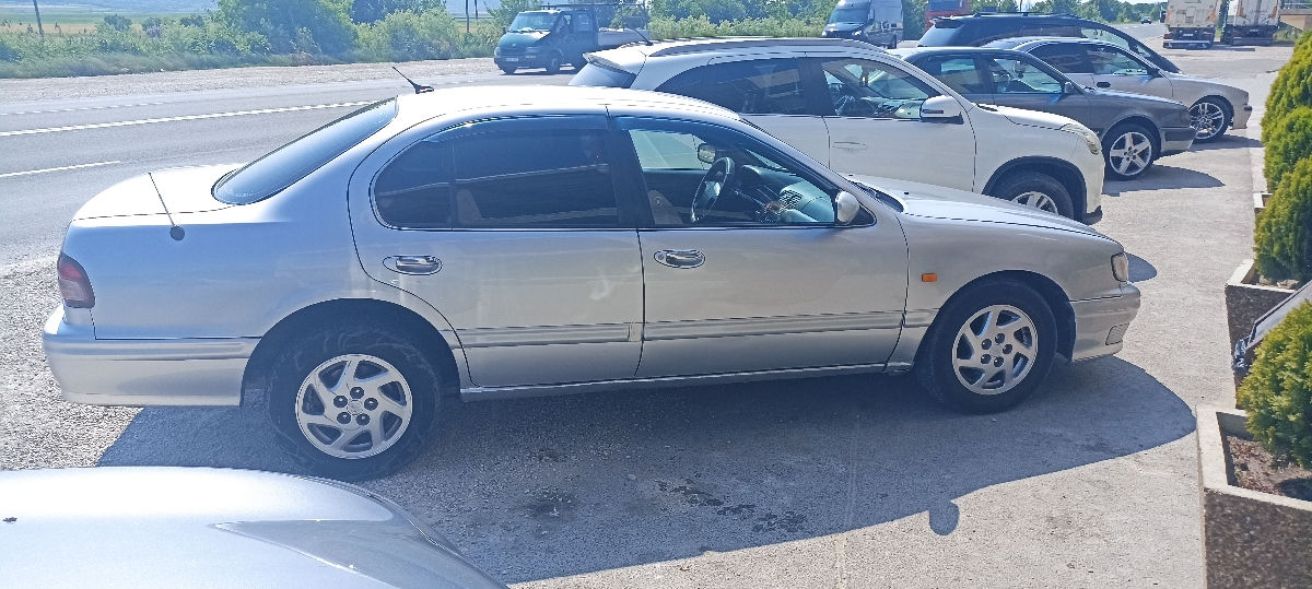 Nissan Maxima foto 7