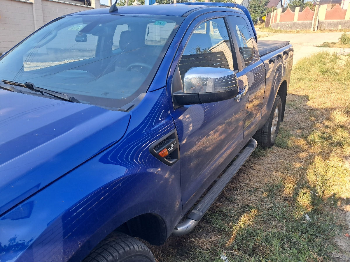 Ford Ranger foto 2