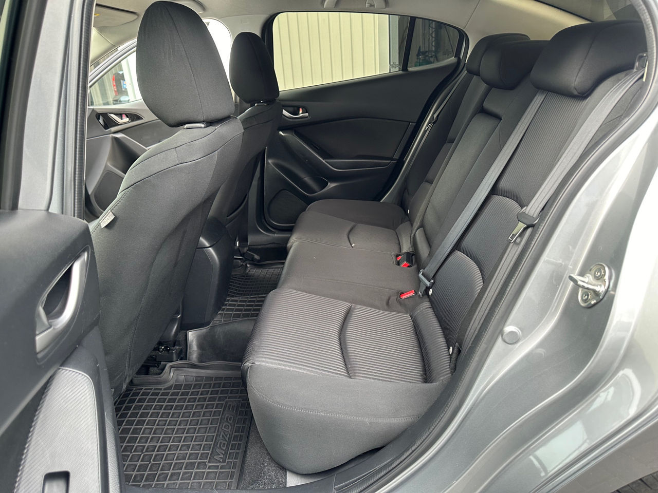 Mazda 3 foto 7