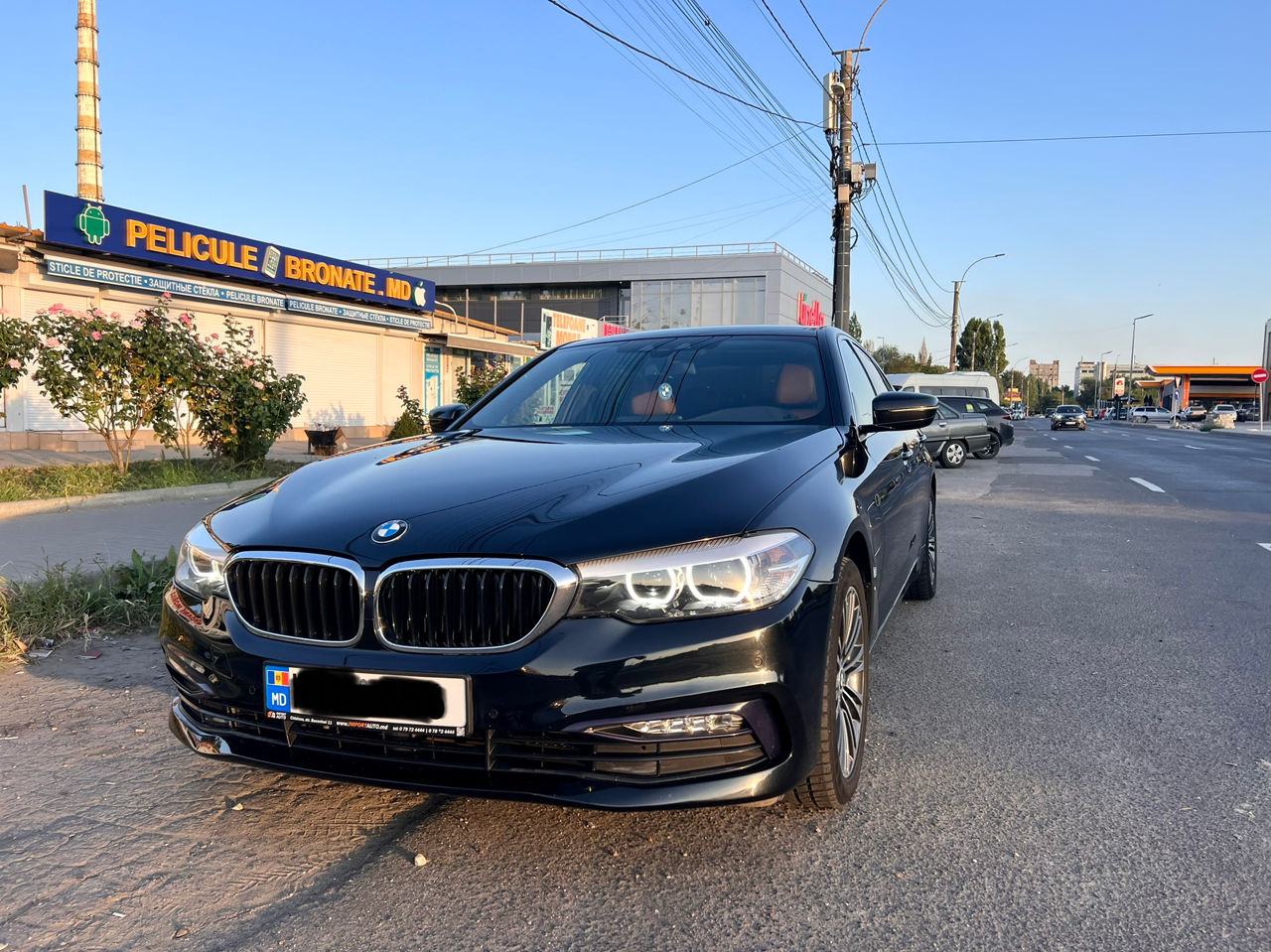 BMW 5 Series foto 1