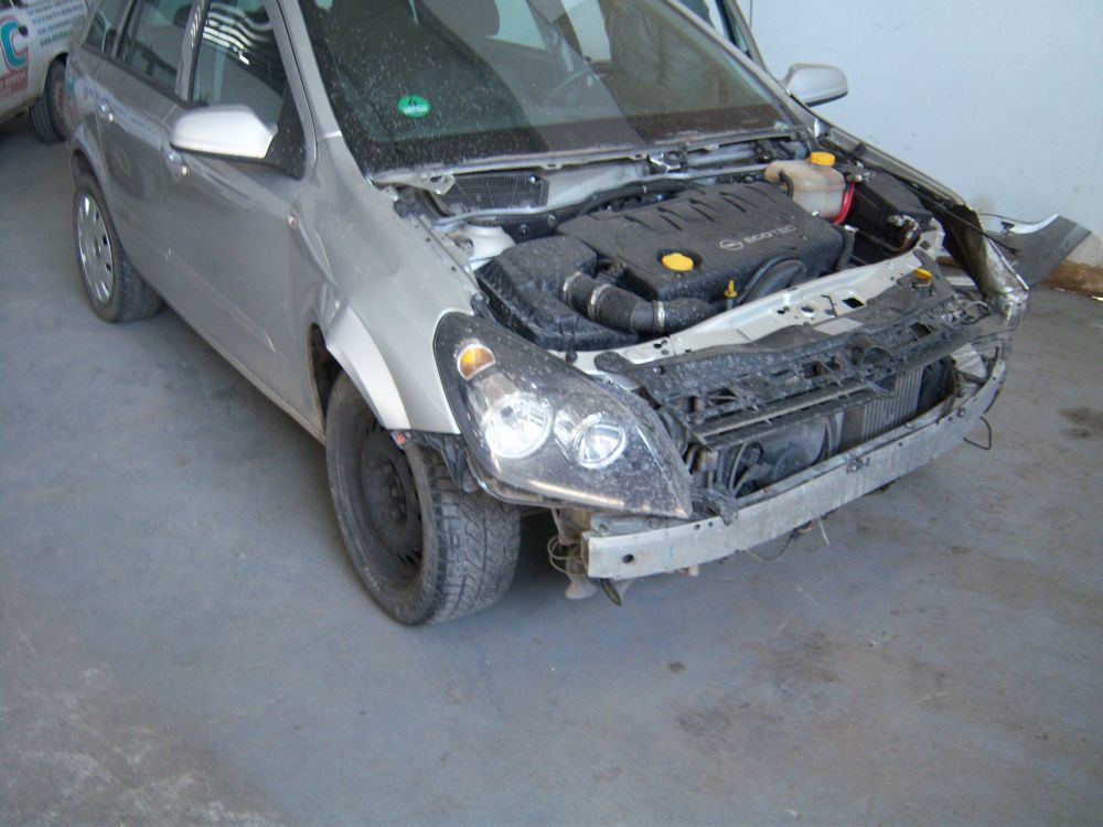 Opel Astra фото 8