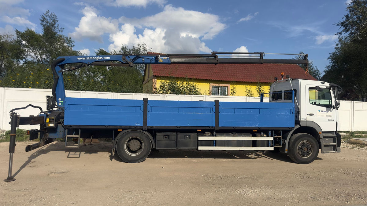 Mercedes AXOR-1833 foto 3