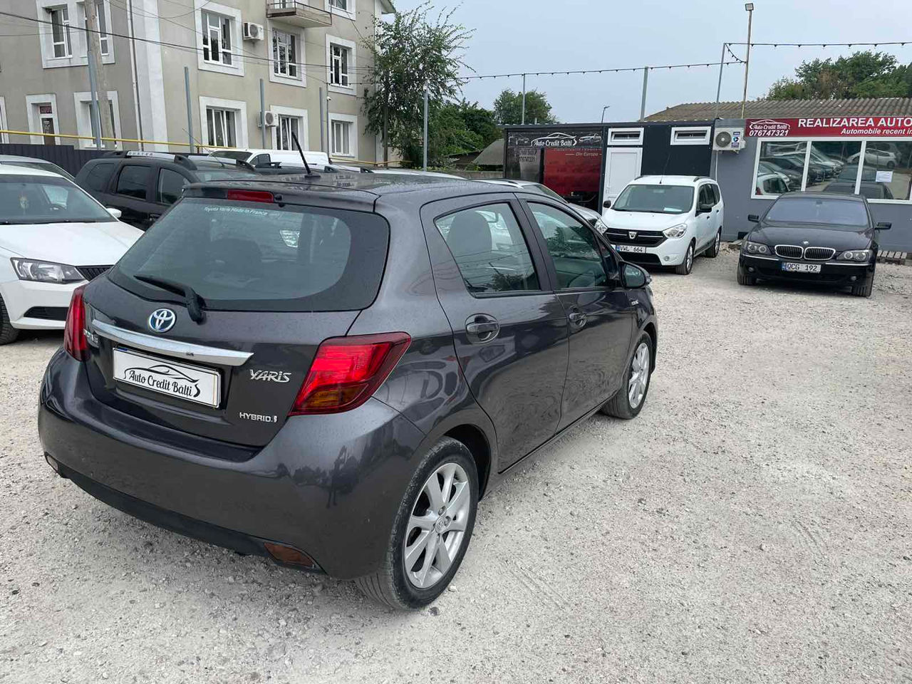 Toyota Yaris foto 1