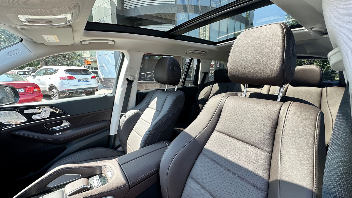 Chirie Mercedes GLS 450 фото 4