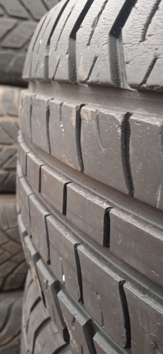 R17 225/60 Hankook 4 Buc foto 2