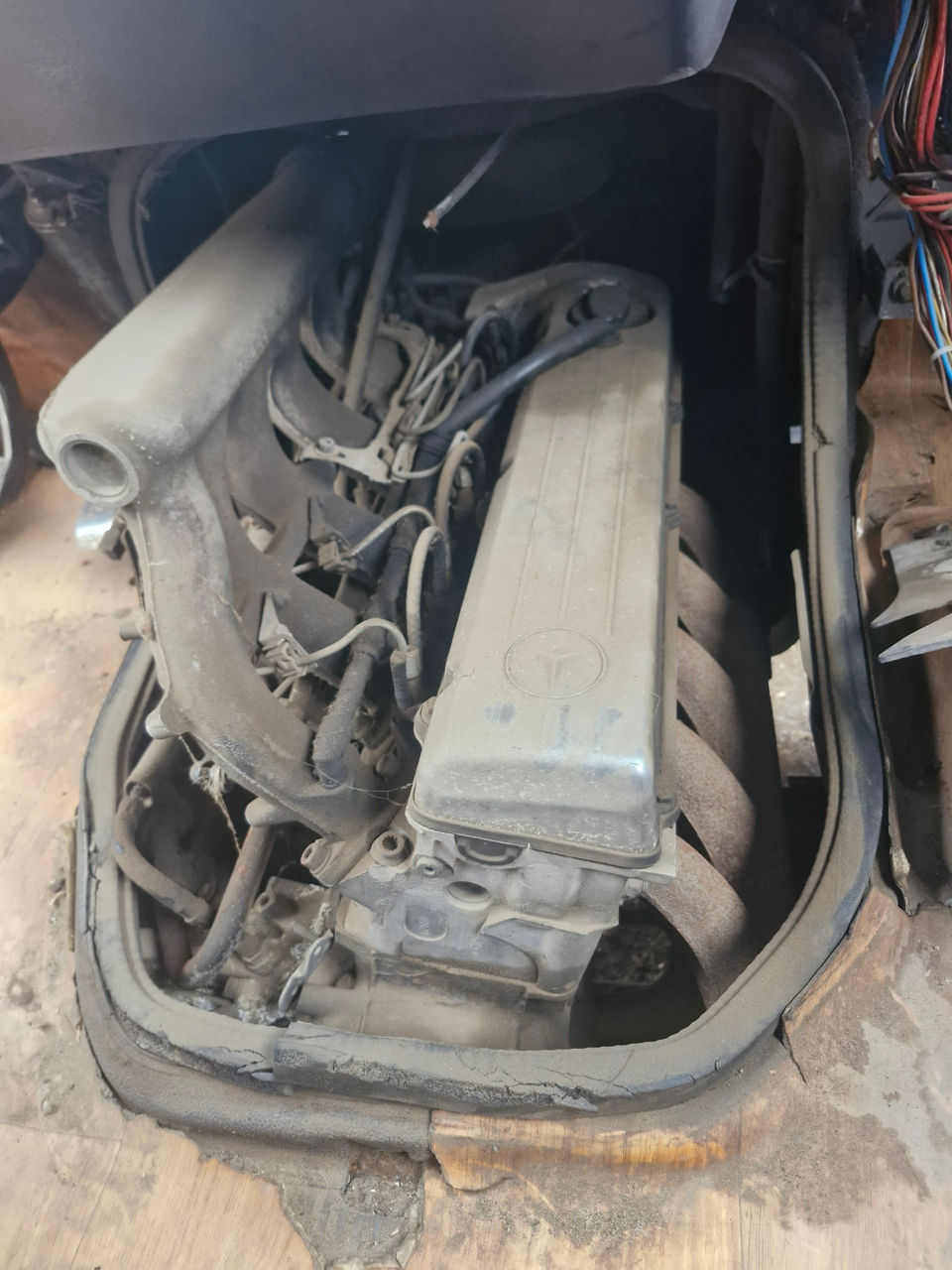 Mercedes 412 foto 0