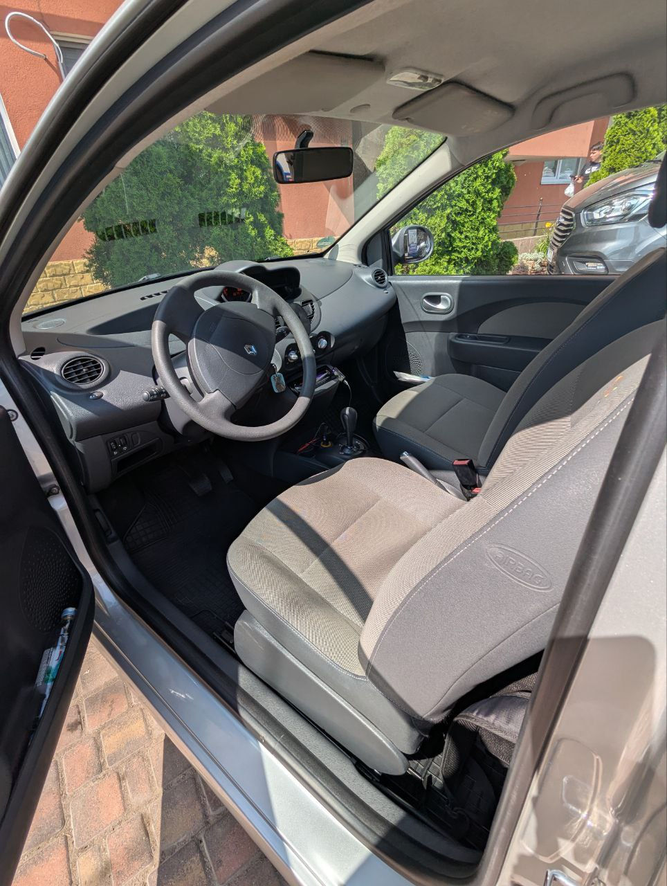 Renault Twingo фото 3