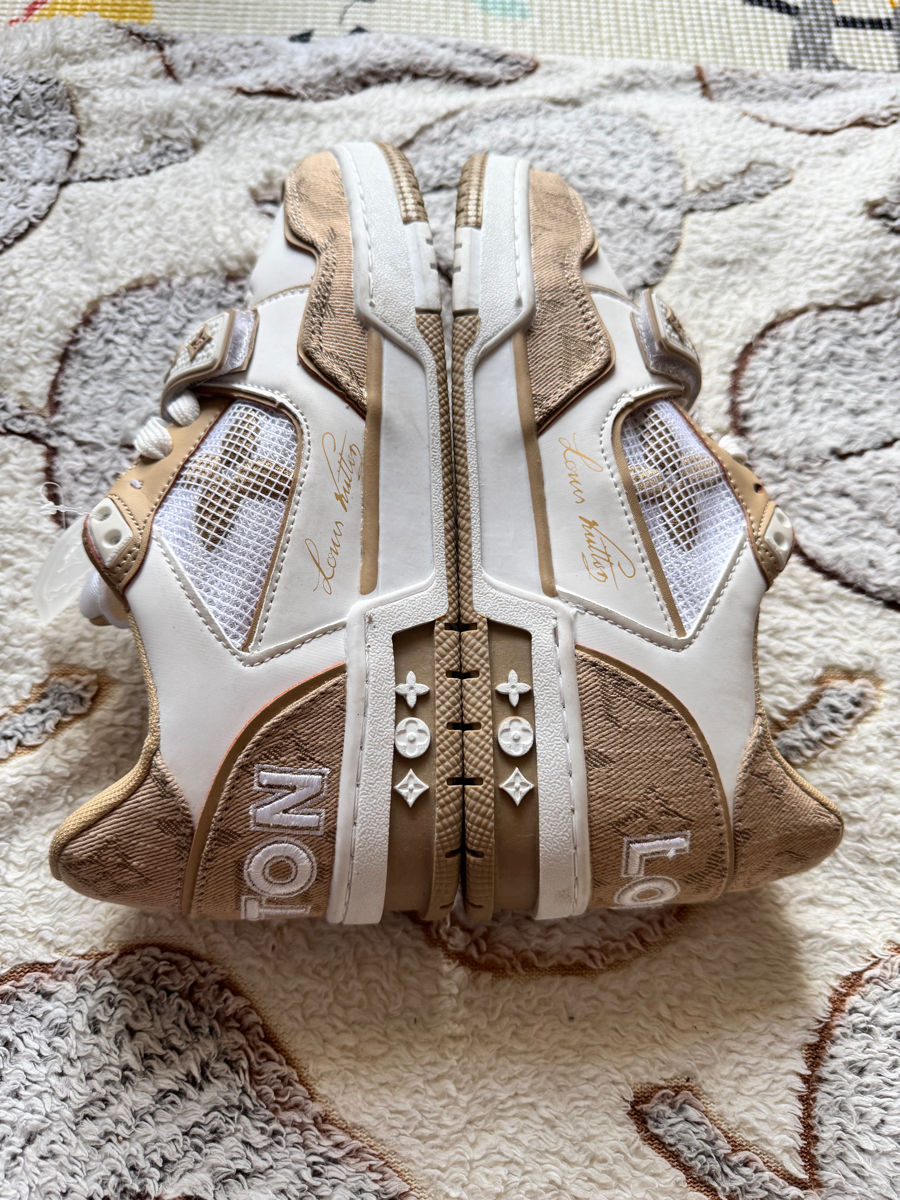 Louis   Vuitton  replica new foto 3