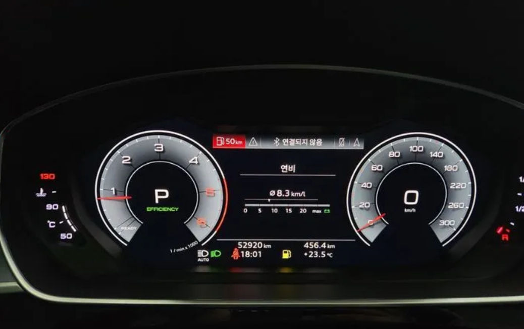 Audi A8 foto 5