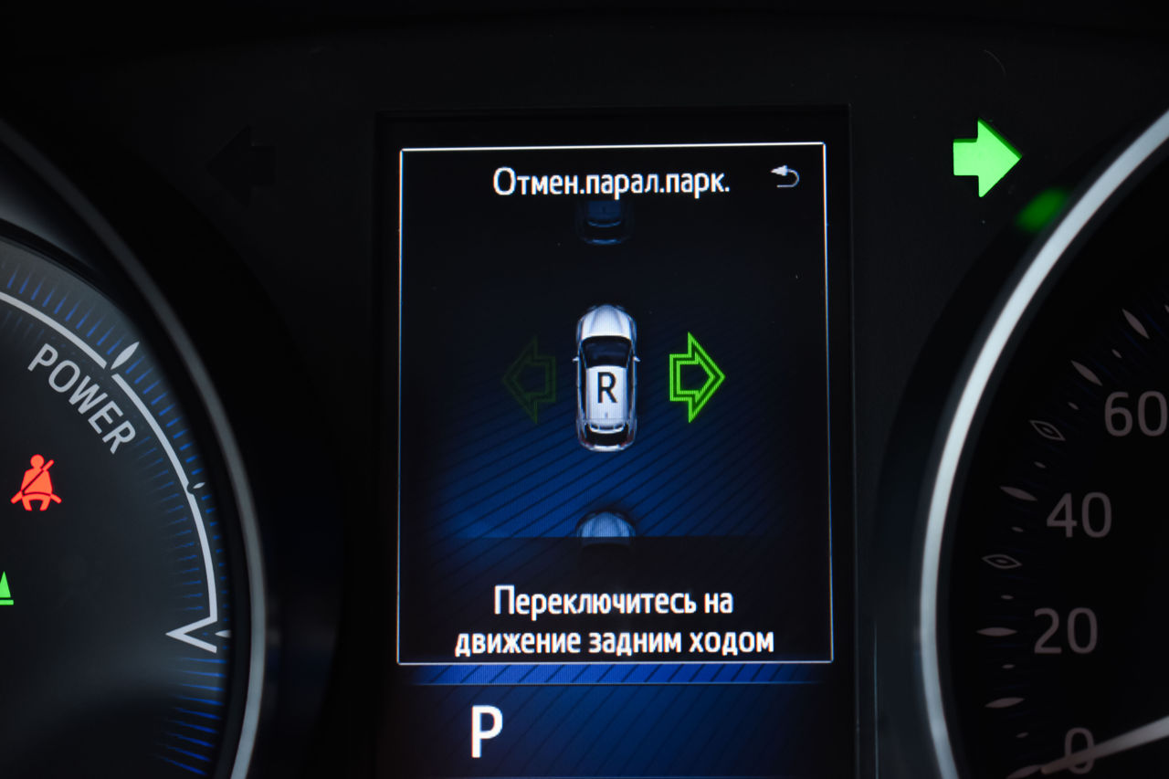 Toyota C-HR foto 12