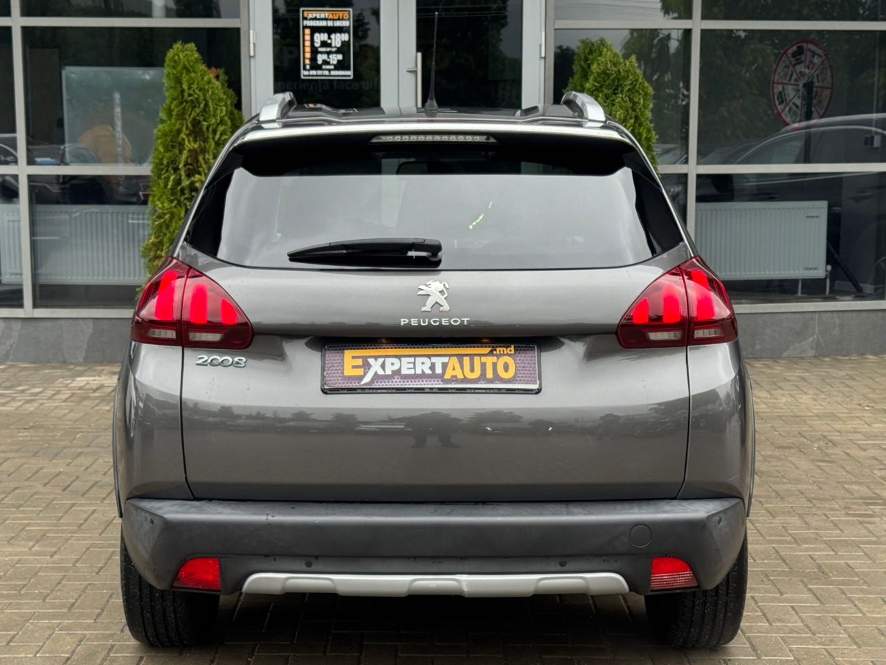 Peugeot 2008 — fotografia 5