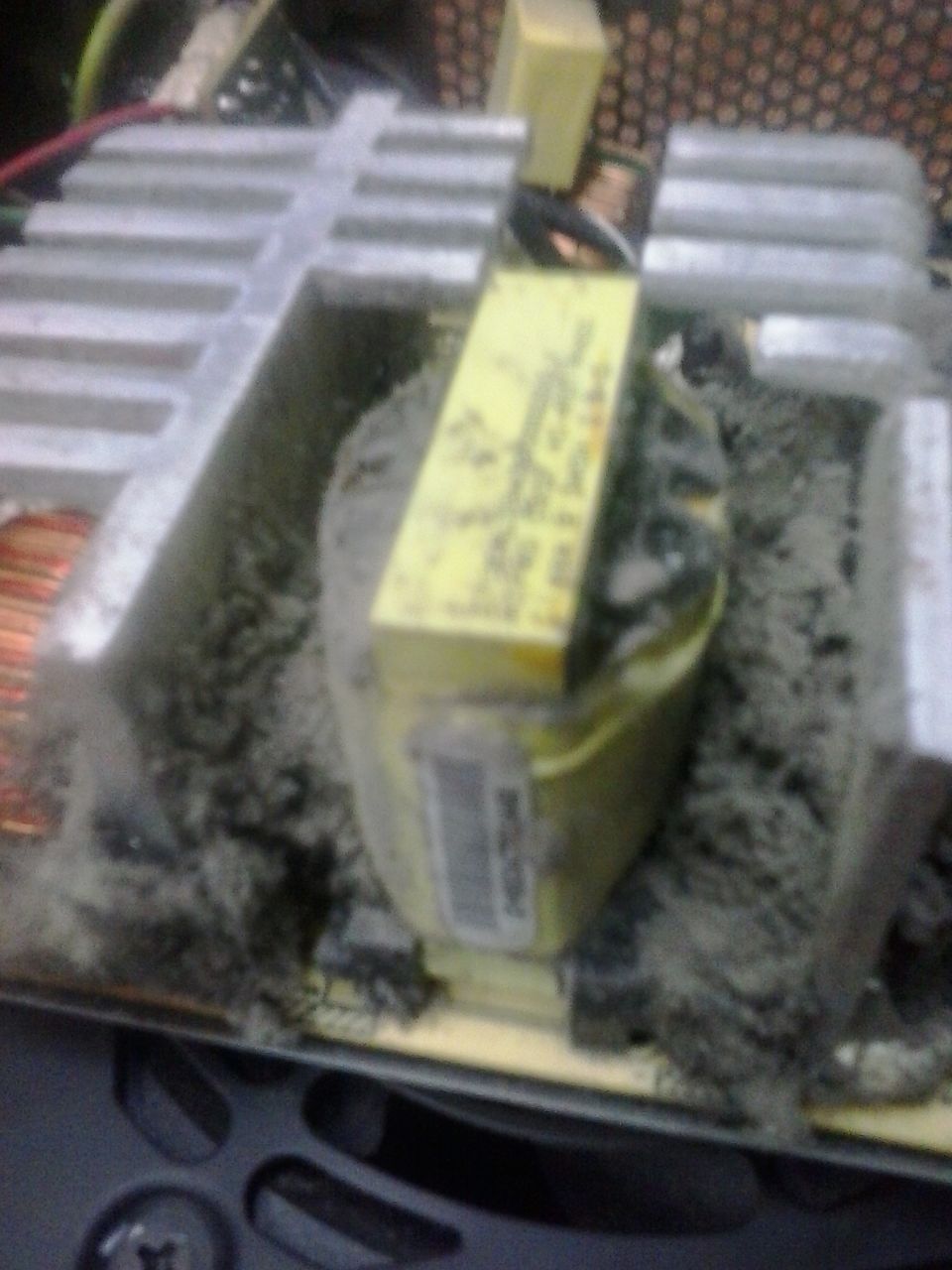 Чистка компьютера от пыли, замена термопасты, смазка вентилятора (кулера)