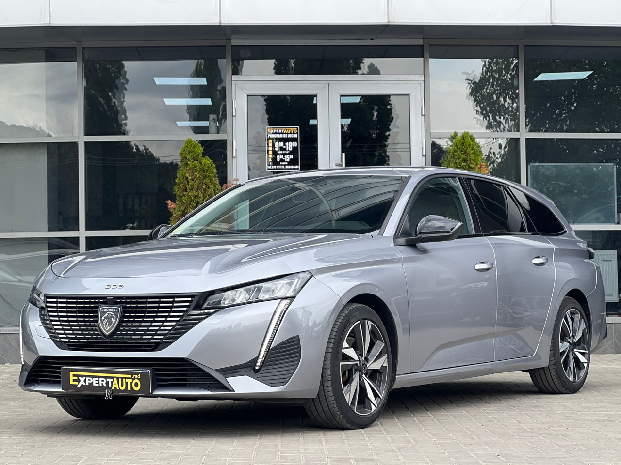 Peugeot 308 — fotografia principală
