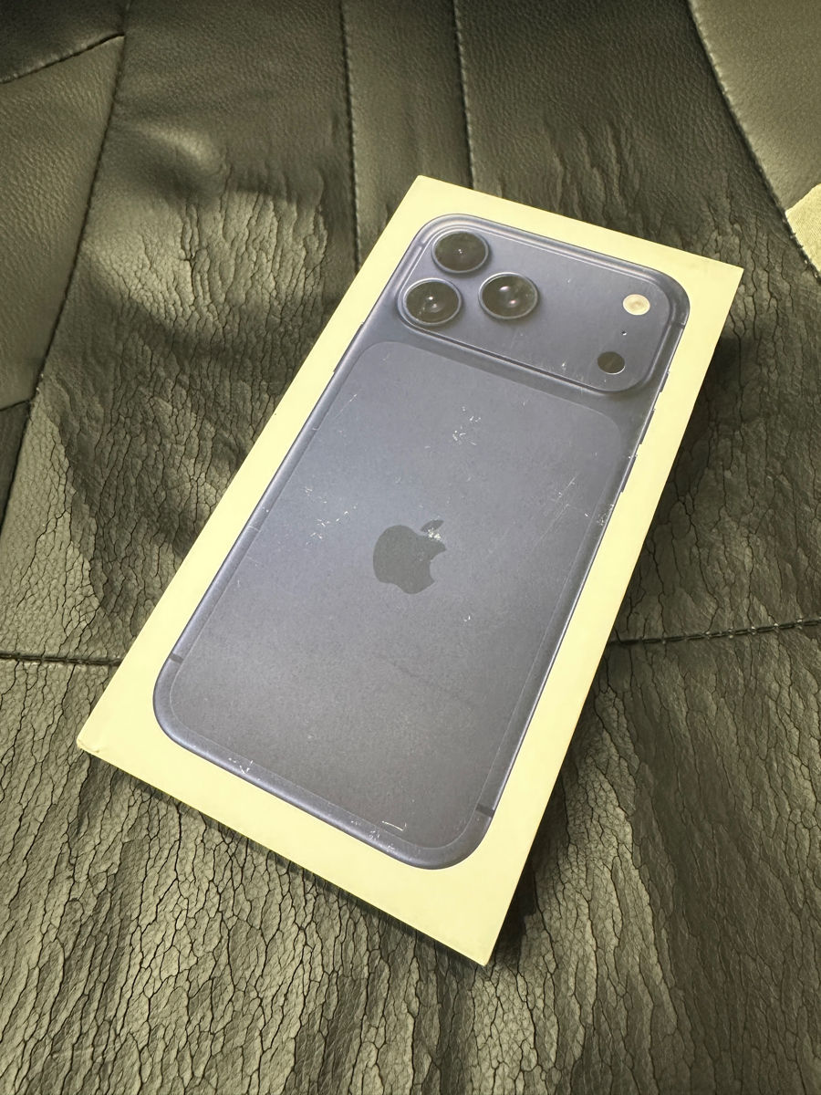 Iphone 17 Pro Max 256gb Deep Blue