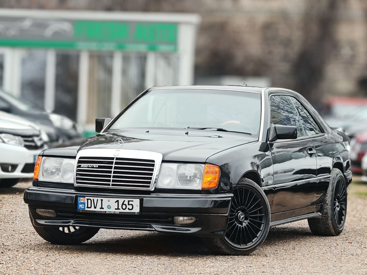 Mercedes E-Class фото 1