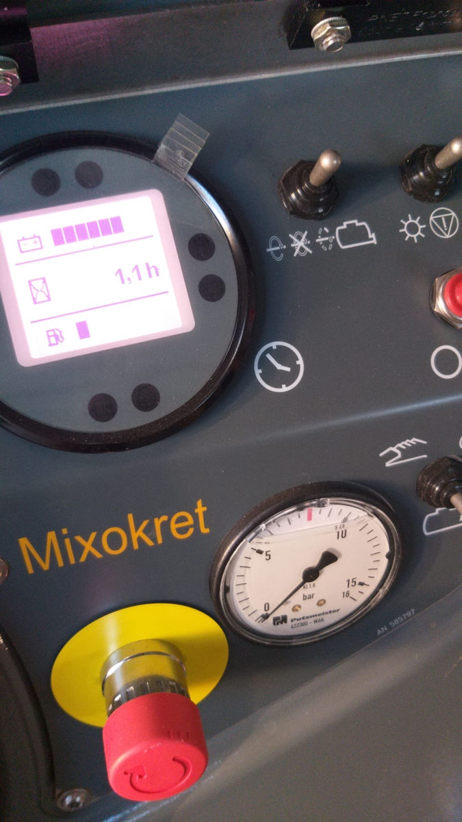 La comandă pompe Putzmeister și PFT pentru tencuială