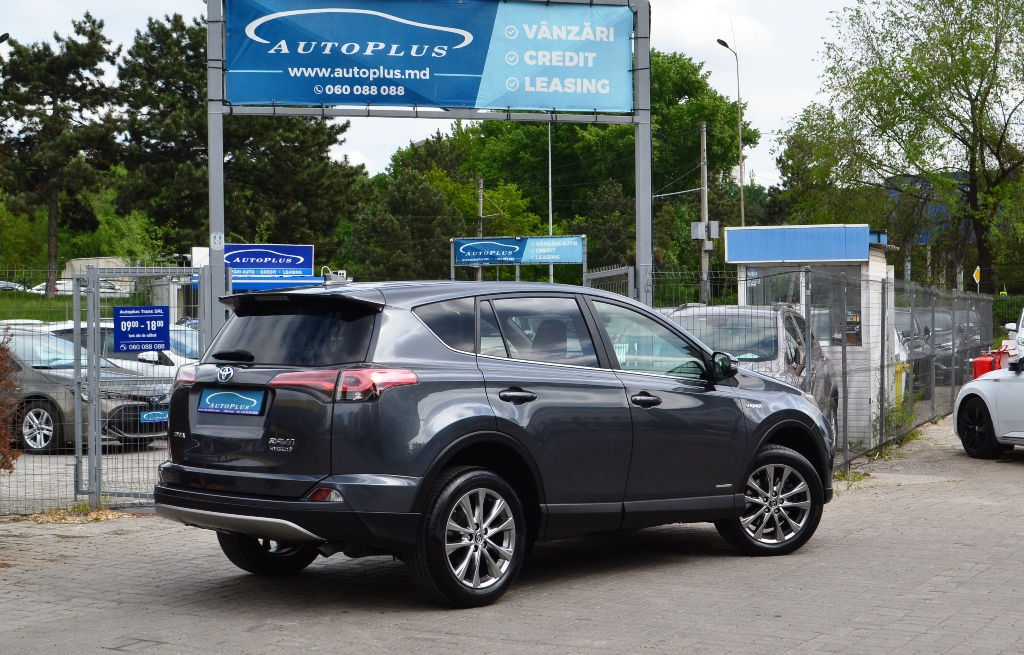 Toyota Rav 4 foto 1