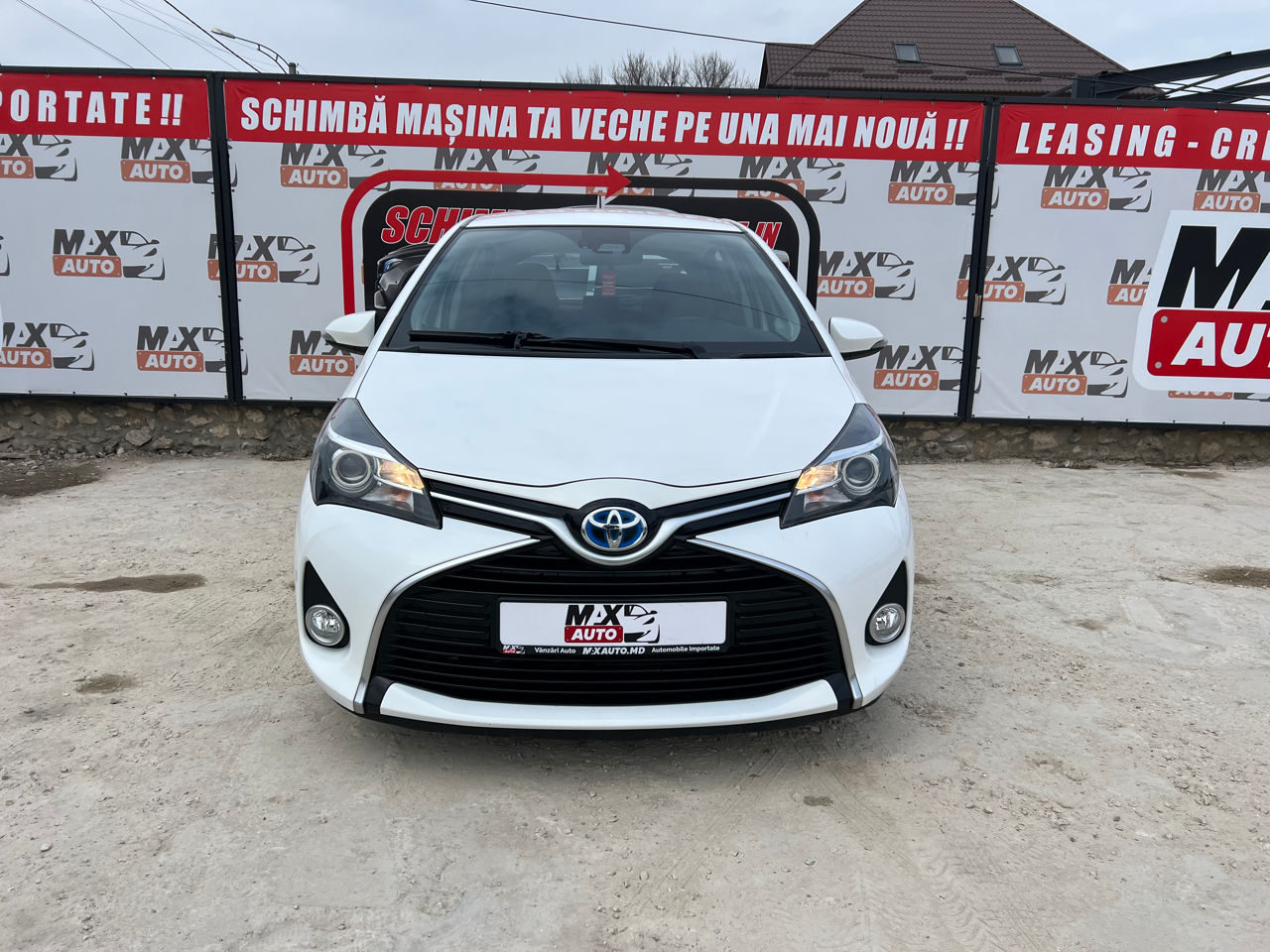 Toyota Yaris foto 1
