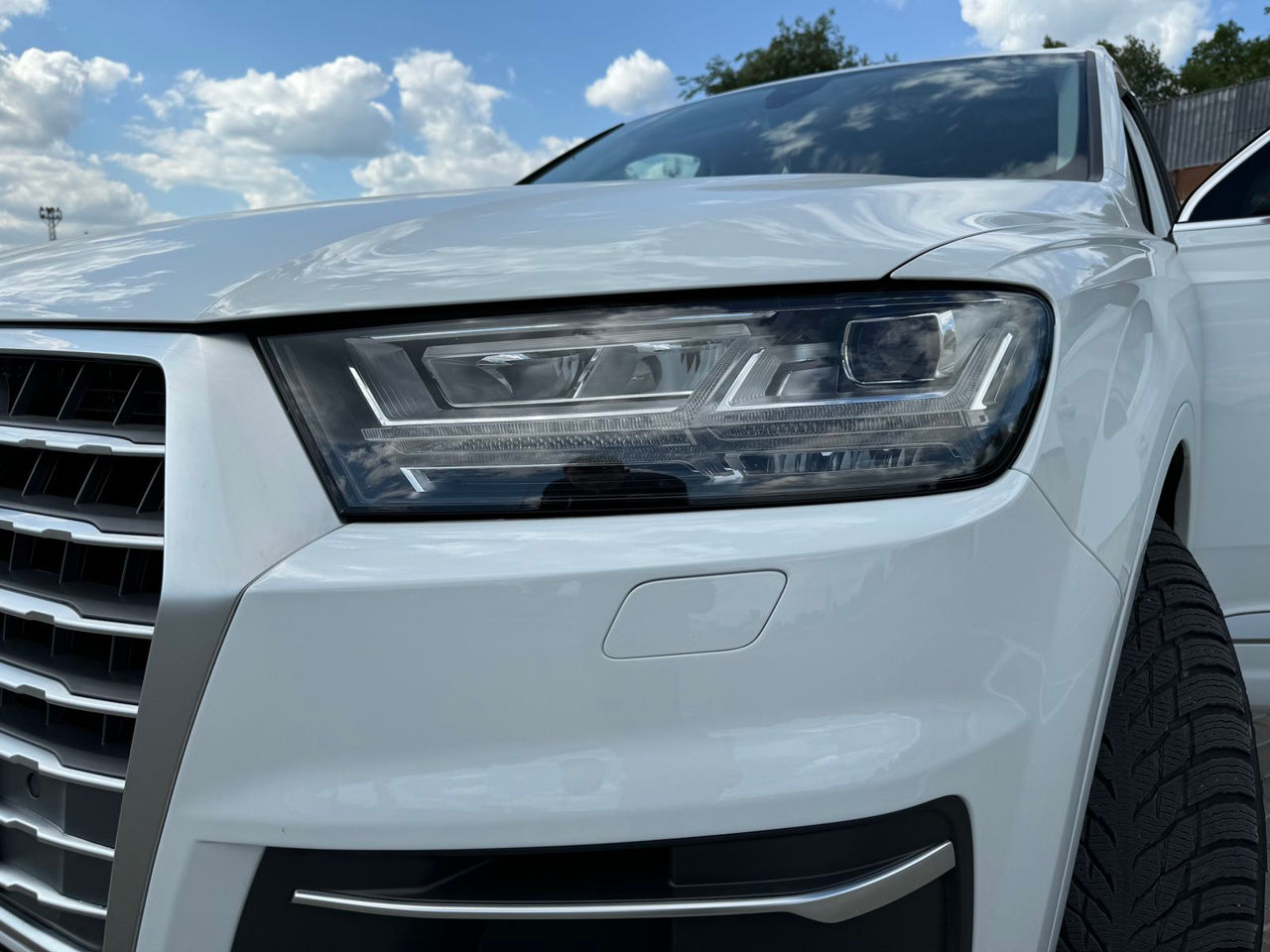 Audi Q7 foto 1