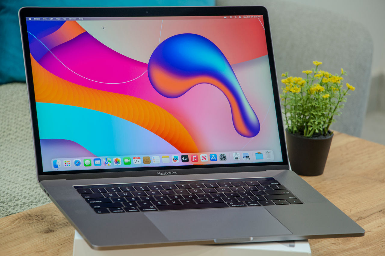 Macbook Pro 15 2019/ Core I9 9880H/ 16Gb Ram/ Radeon Pro 560X/ 500Gb SSD/ 15.4" Retina!! foto 0