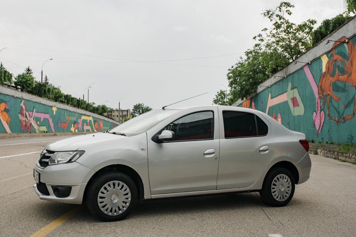 Chirie Auto de la 10€ / Прокат Авто от 10€ foto 1