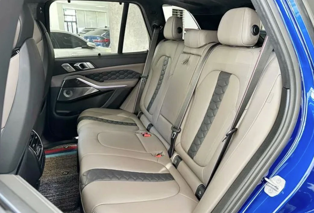 BMW X5 foto 8