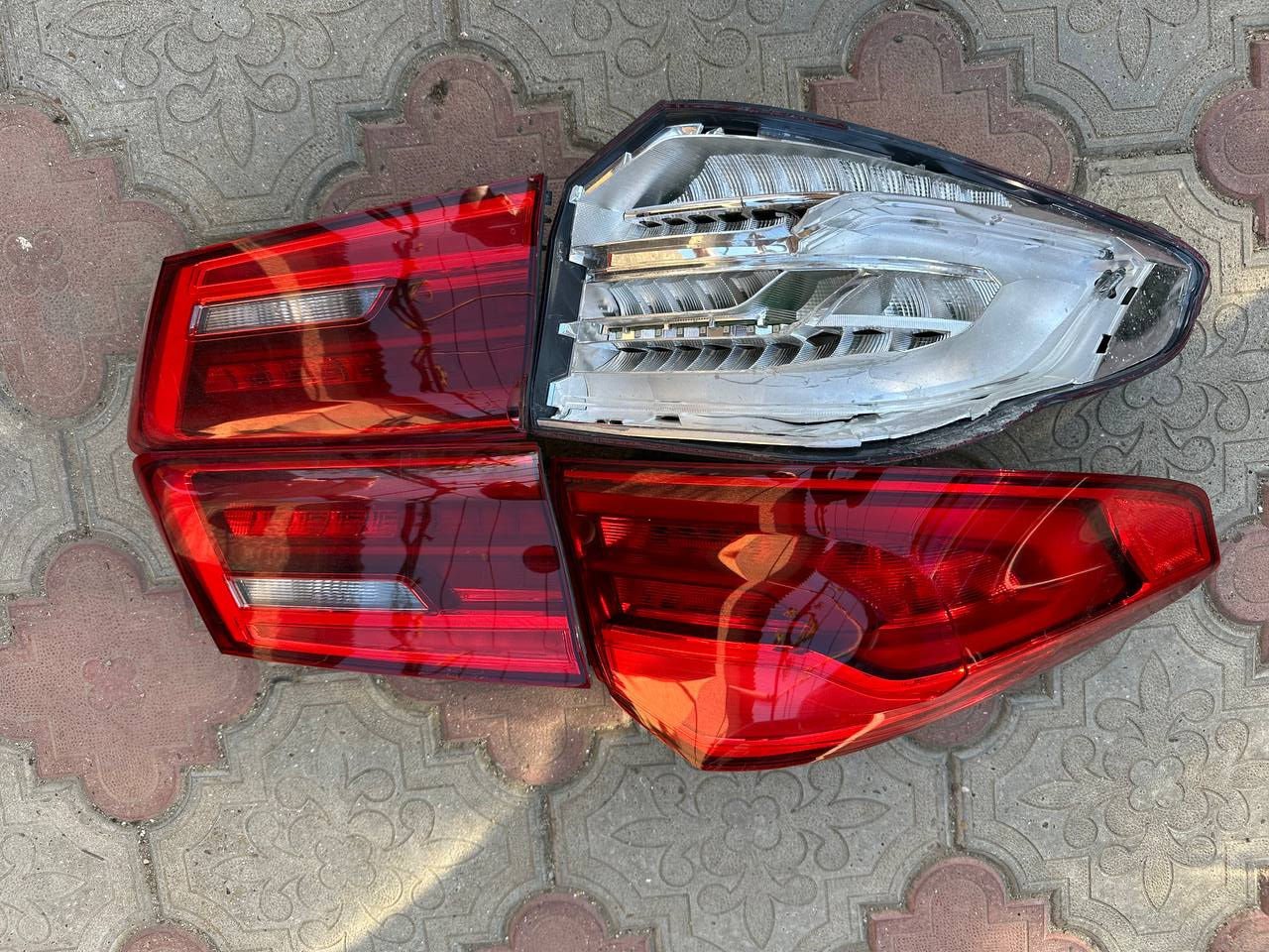 Оригинальные дорест задние фары Led на BMW G30  фото 0