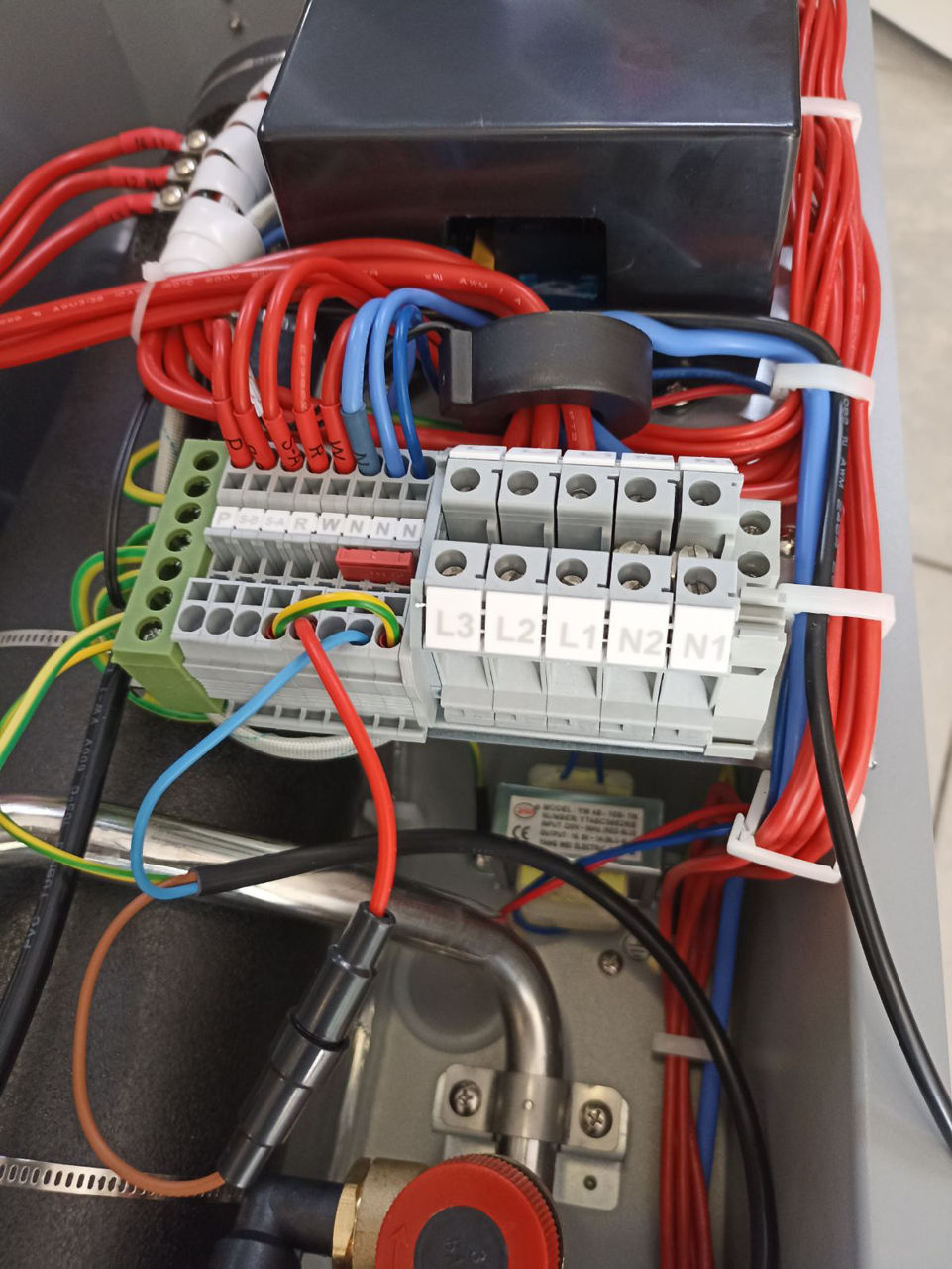 Cazane electrice Teknix 4.5,6, 7.5, 9, 12, 15 si 18 kW 220v/380v fabricate in Ungaria foto 3