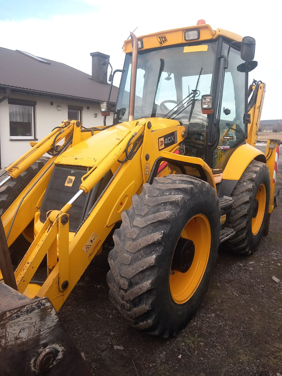 Экскаватор - погрузчик JCB 4CX ! foto 0