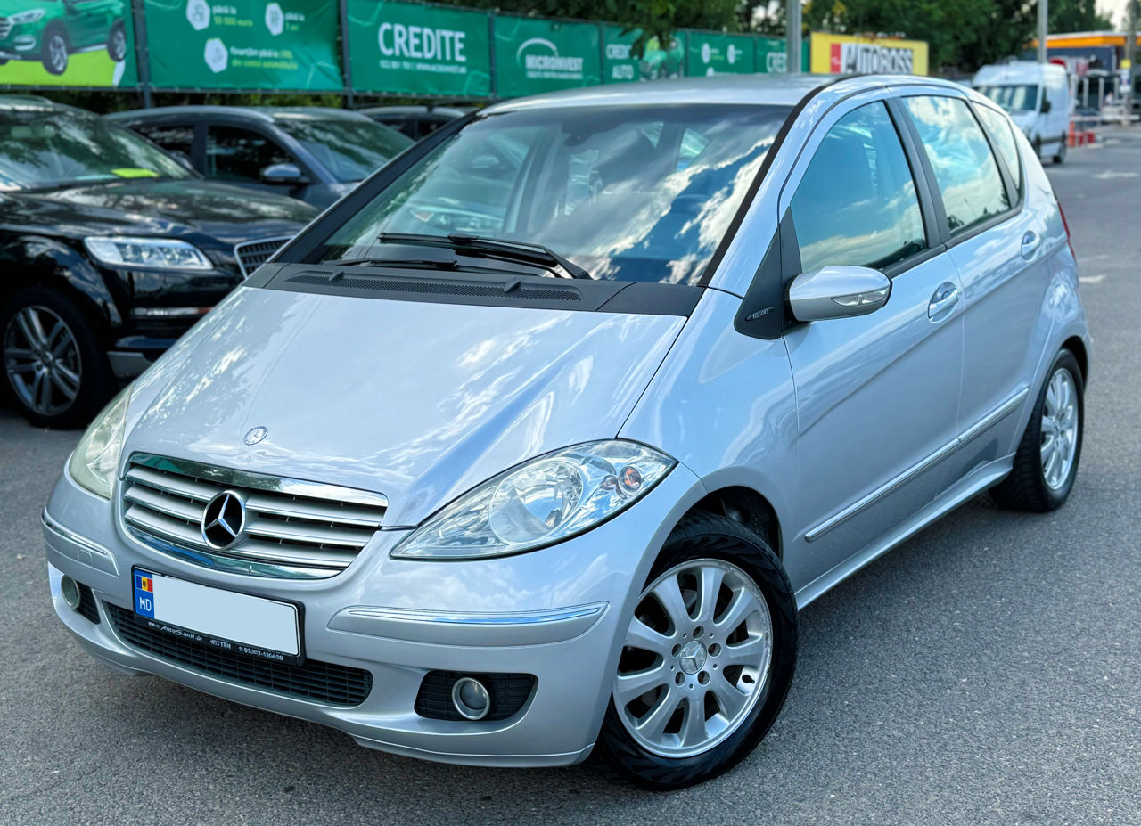Mercedes A-Class foto 0