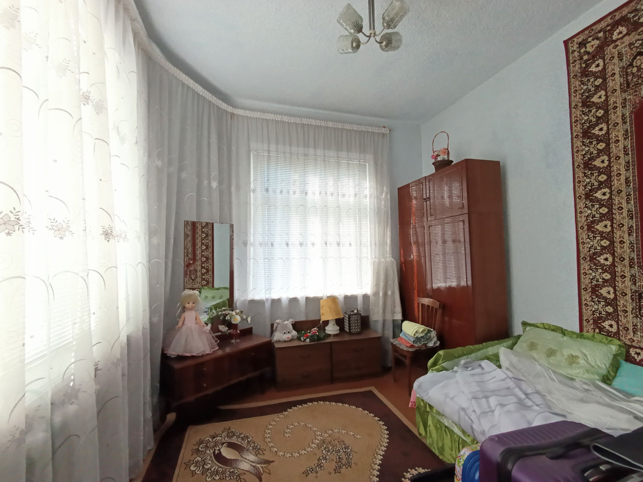 Casă de vânzare în orașul Drochia – zonă liniștită, perfectă pentru o familie! foto 12