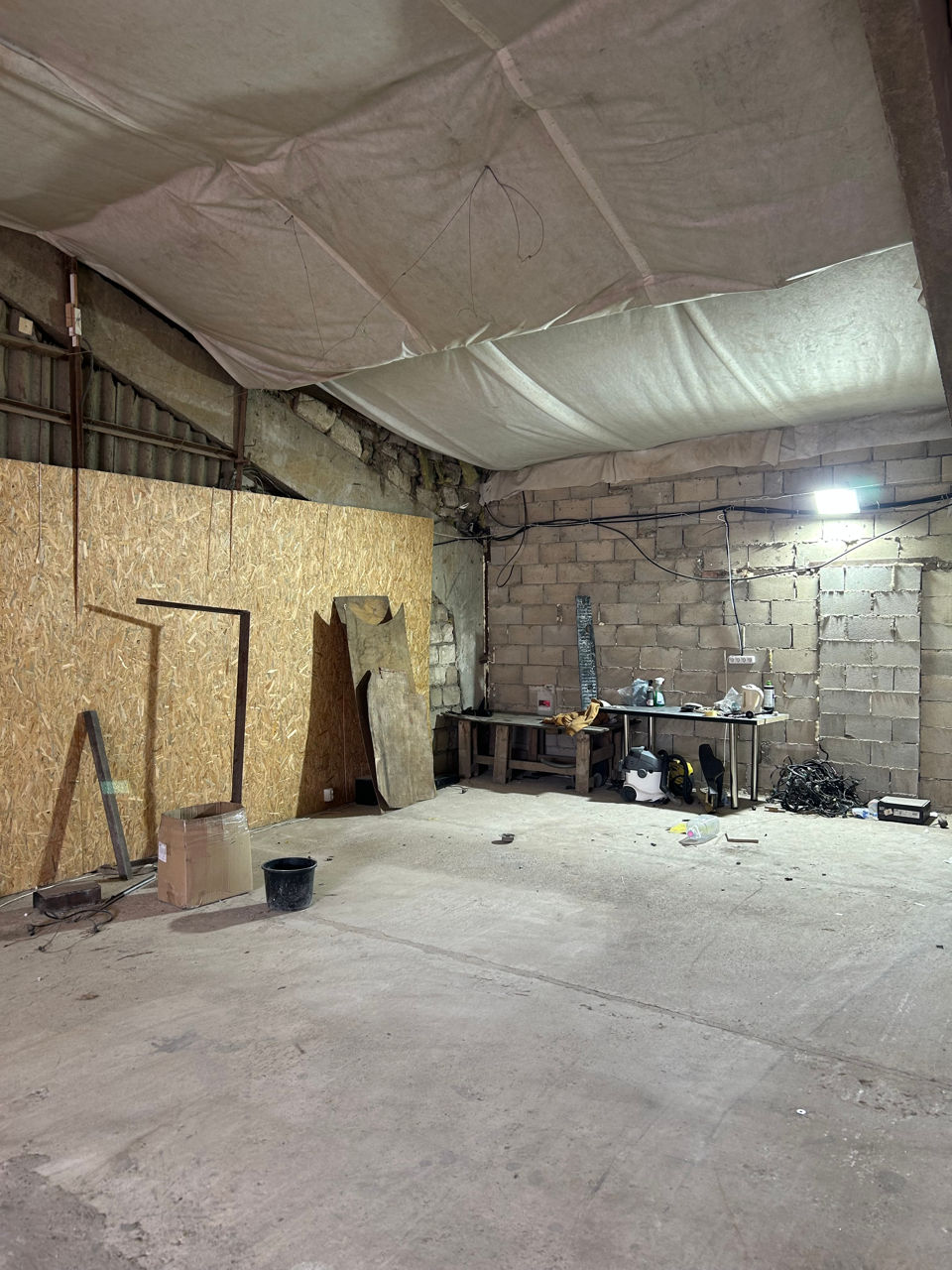 Depozit / Incapere / Box pentru producere 174 metri patrati foto 1