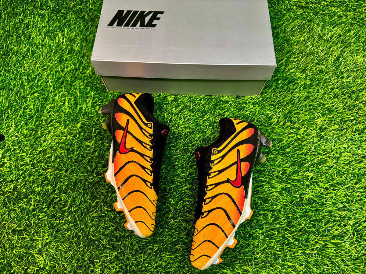 Nike Mercurial Vapor 15 X Air Max Plus Originale (Limited) foto 1