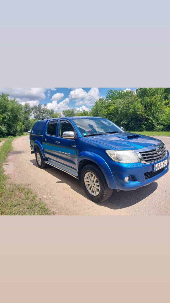 Toyota Hilux foto 5