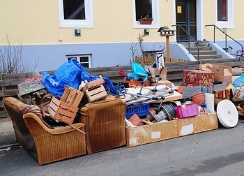 Приму старую мебель в дар