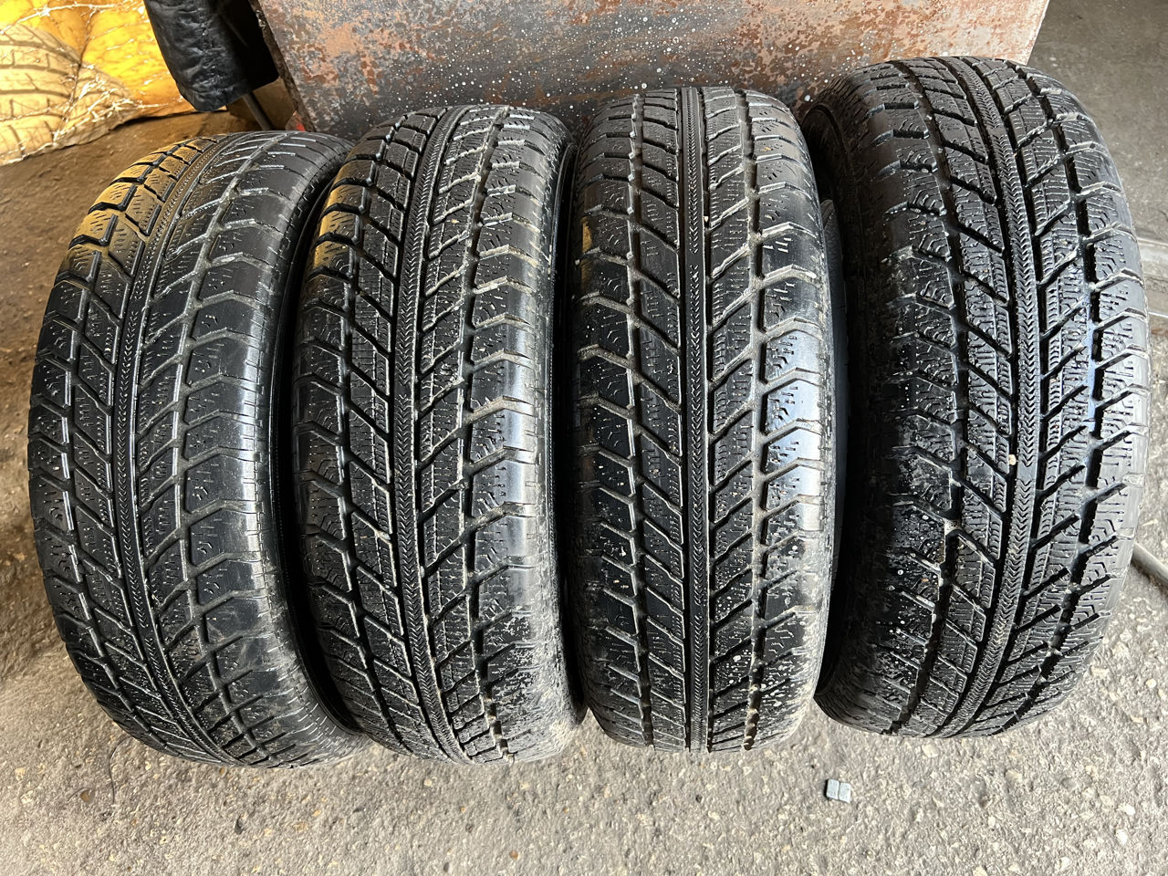 185/65 R15