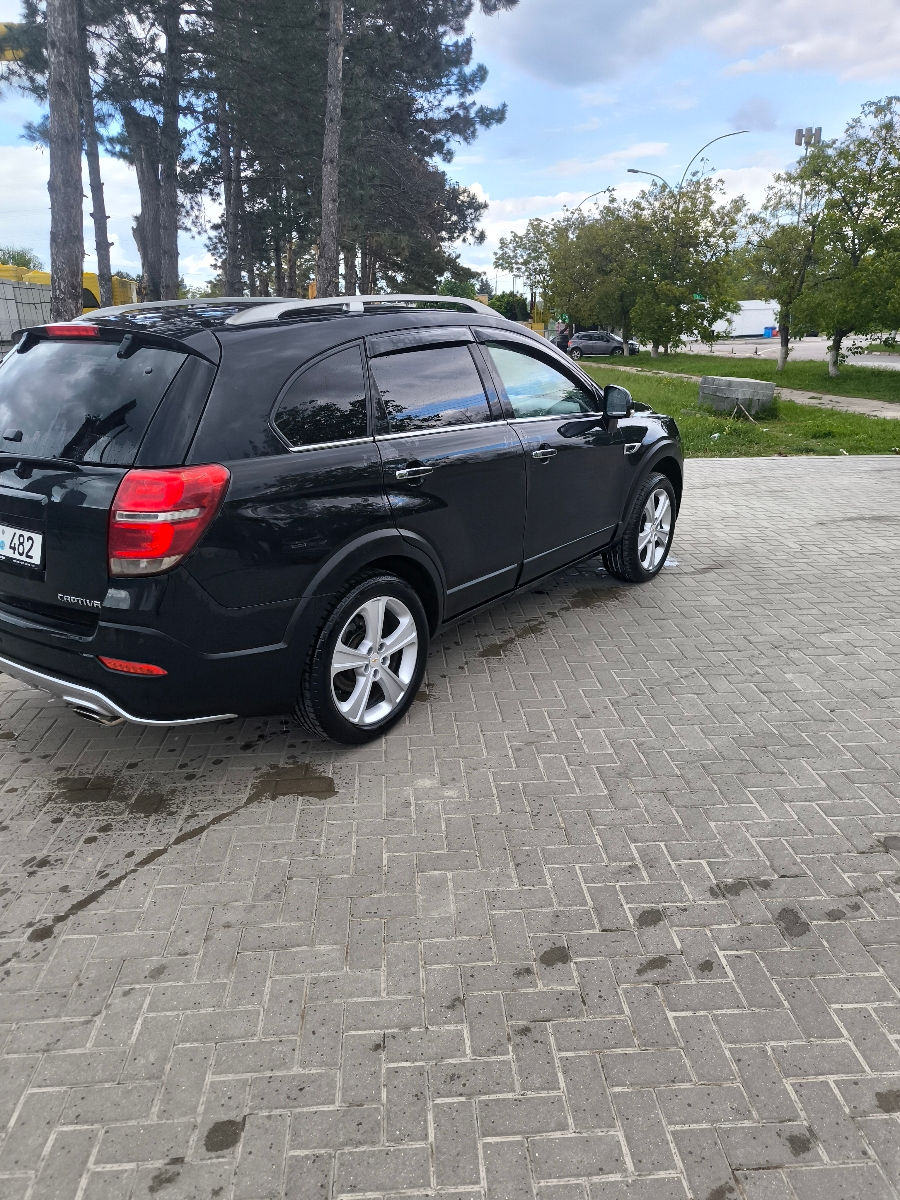 Chevrolet Captiva фото 3