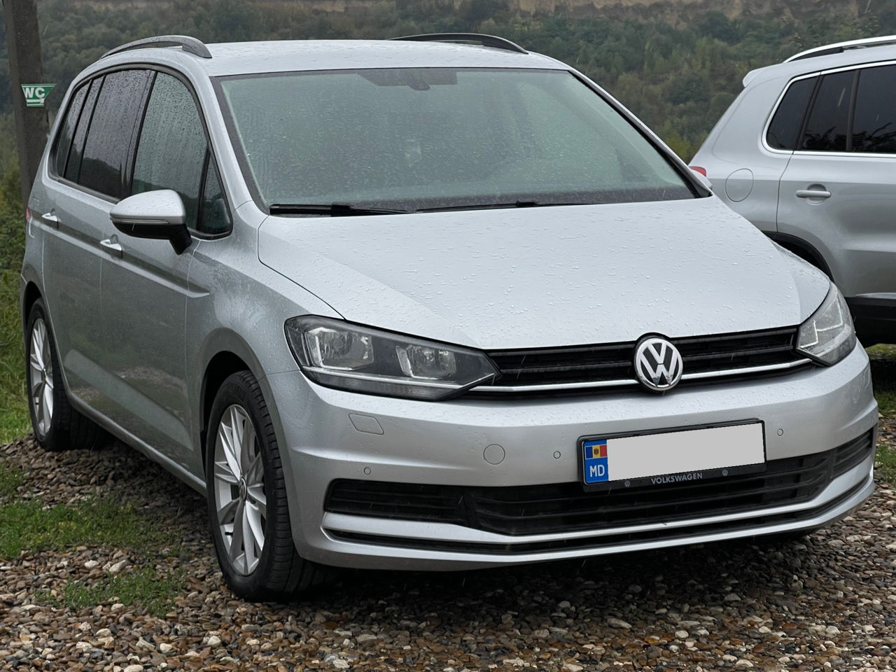 Volkswagen Touran foto 3