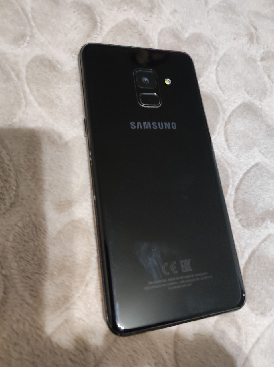 Samsung A8