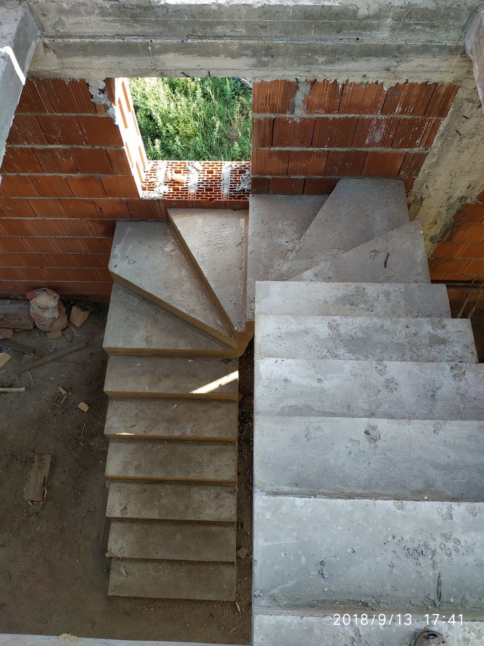 scari din beton armat foto 8