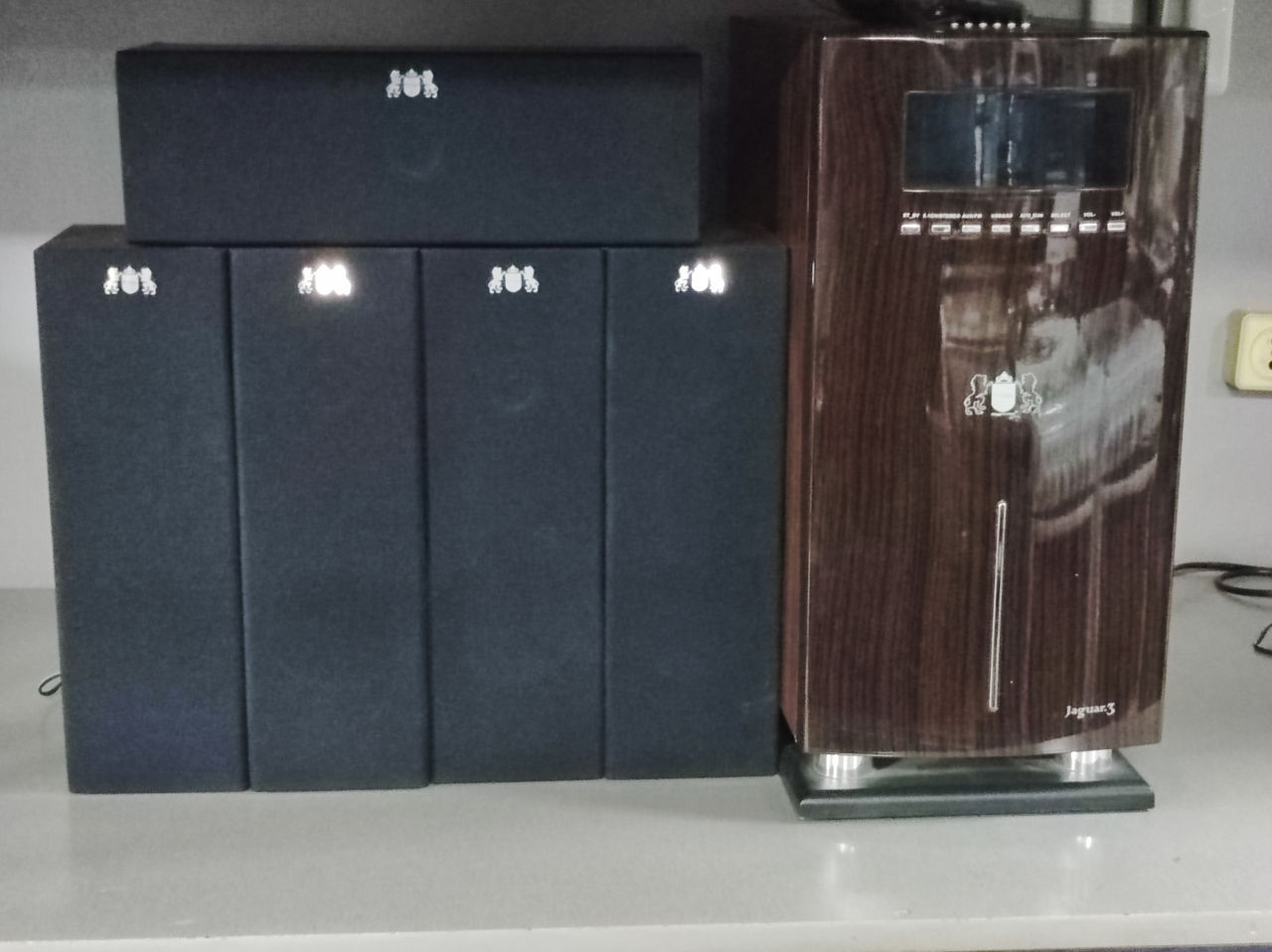 Gpx Channel Speaker Gpx Ht050b Gpx Channel Home Theater Speaker System