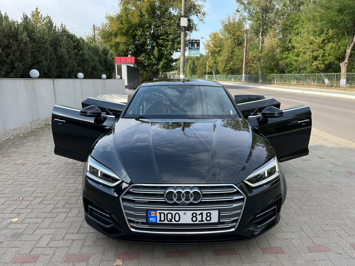 Audi A5 foto 1