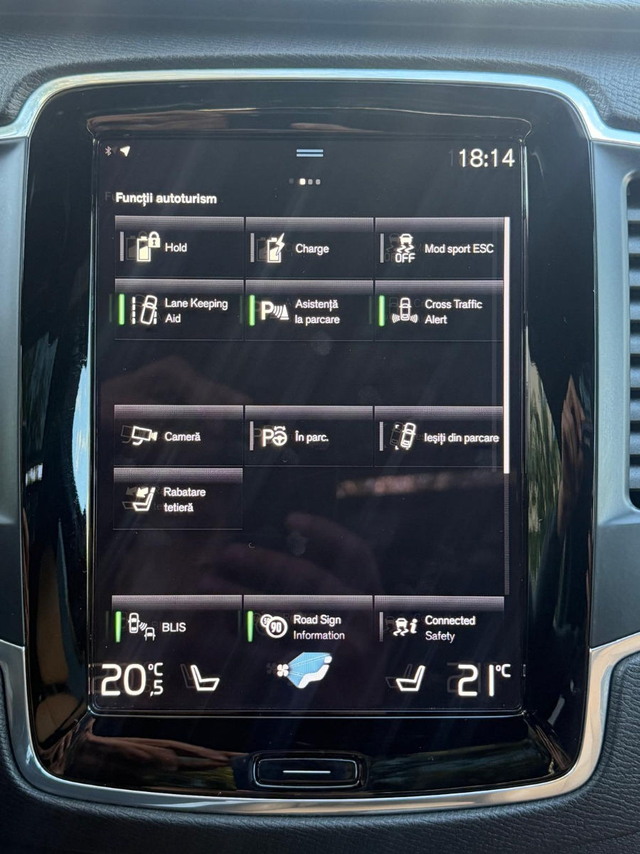 Volvo XC90 2020 photo 12