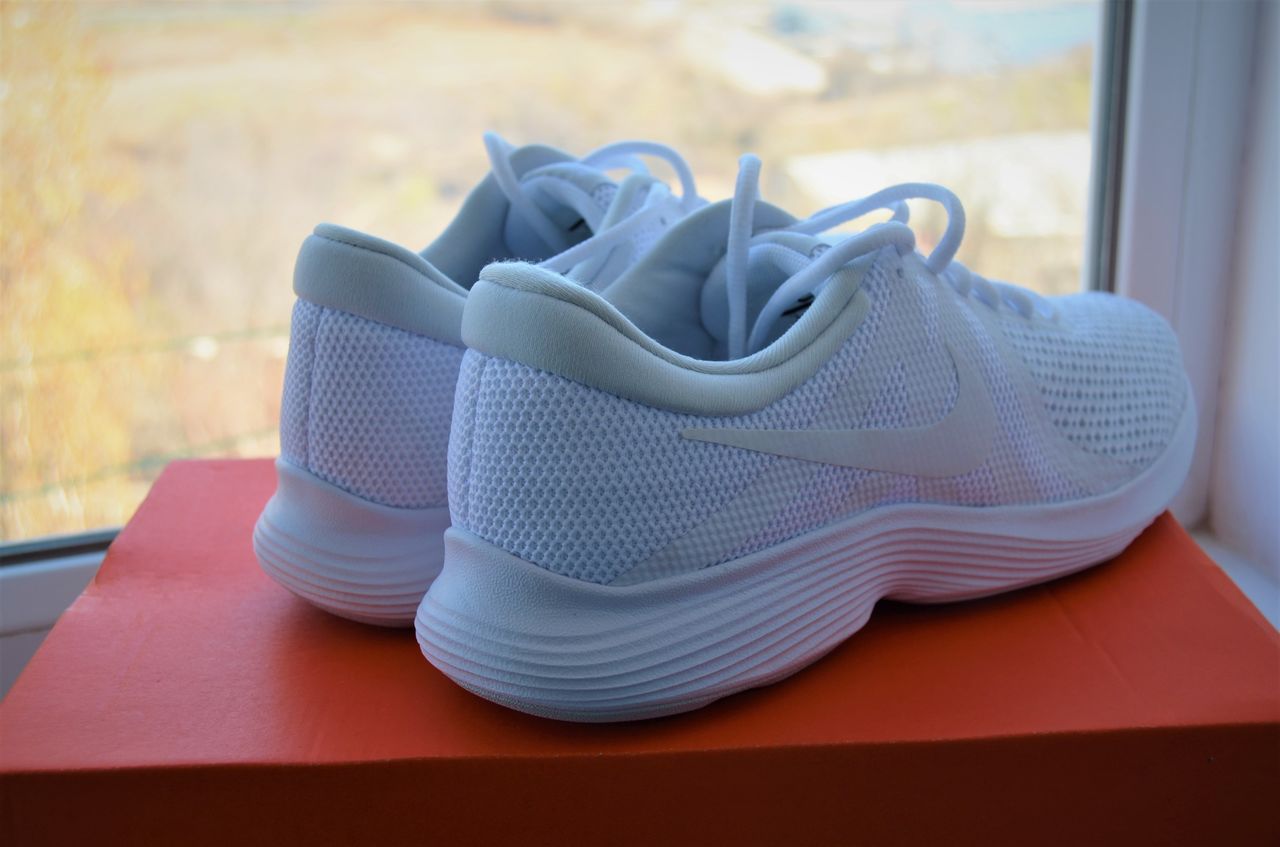 Кроссовки Nike
